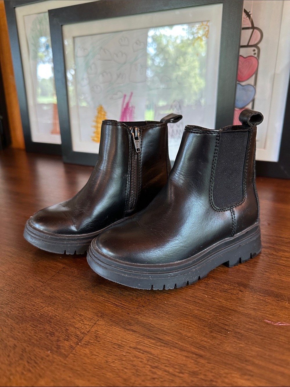 GAP Girls Black Chelsea Ankle Boots with Side Zip Size 8 Toddler Shoe